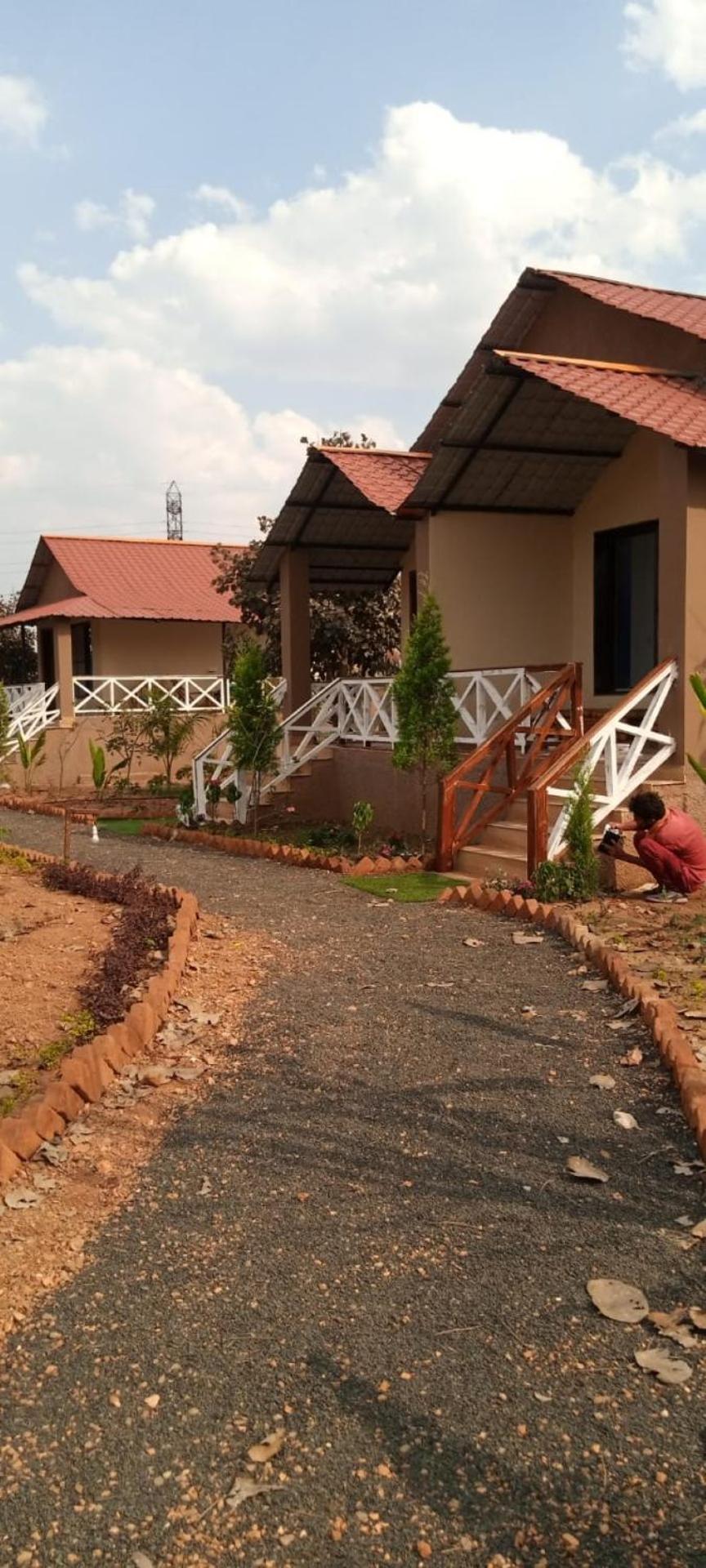 The Palash Vann Pench Khawāsa Exterior foto